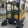 Ao Lai machinery production low noise electric sweeper small driving sweeping equipment